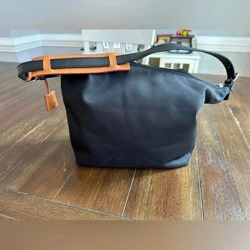Tommy Hilfiger hobo bag